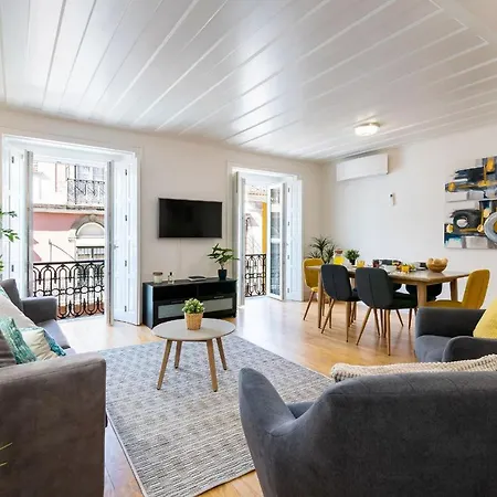 Διαμέρισμα Stunning 2bdr In Chiado By Lovelystay