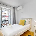 Stunning 2bdr In Chiado By Lovelystay リスボン